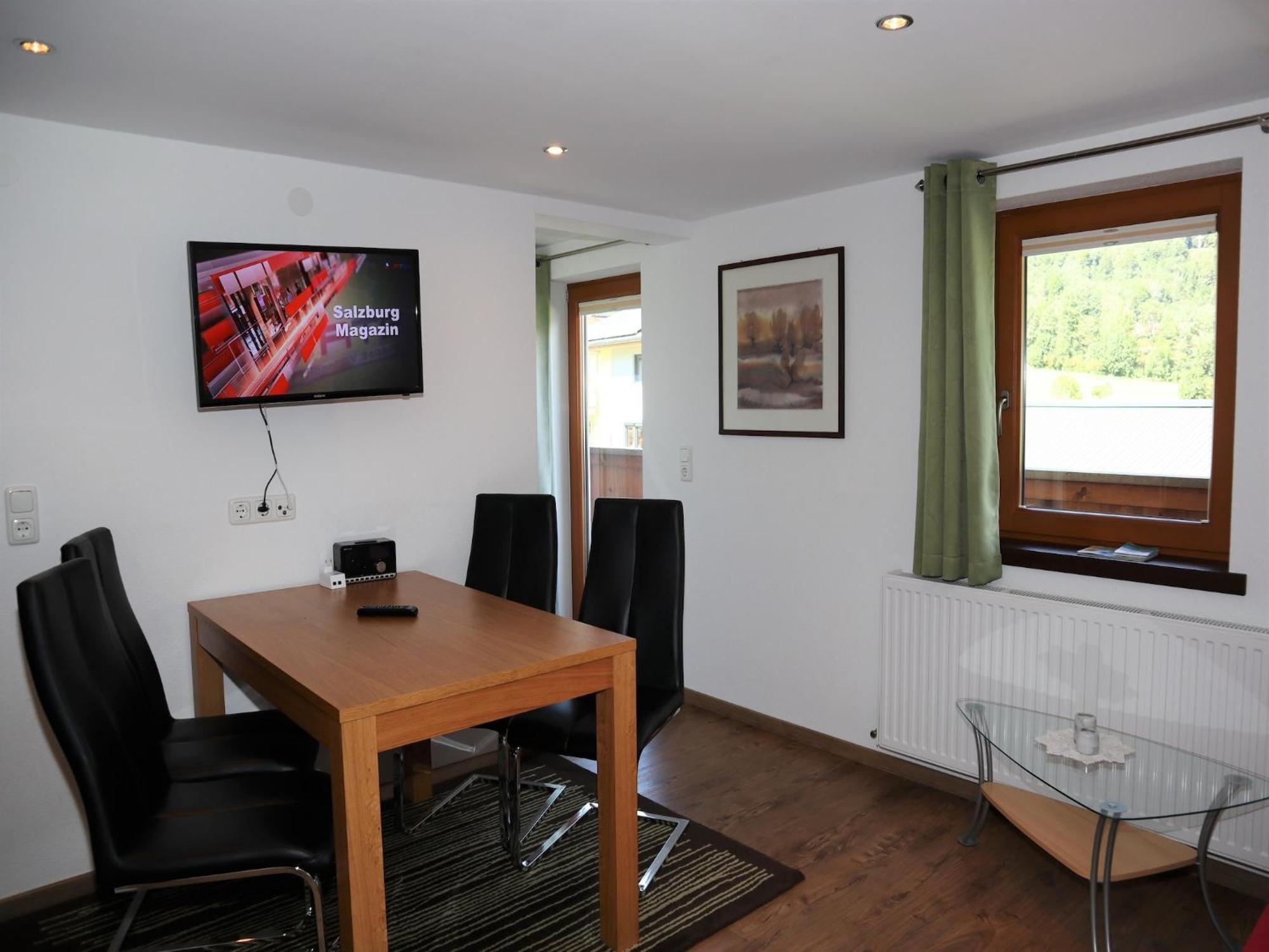 Flat In Krimml With A Balcony Exterior foto