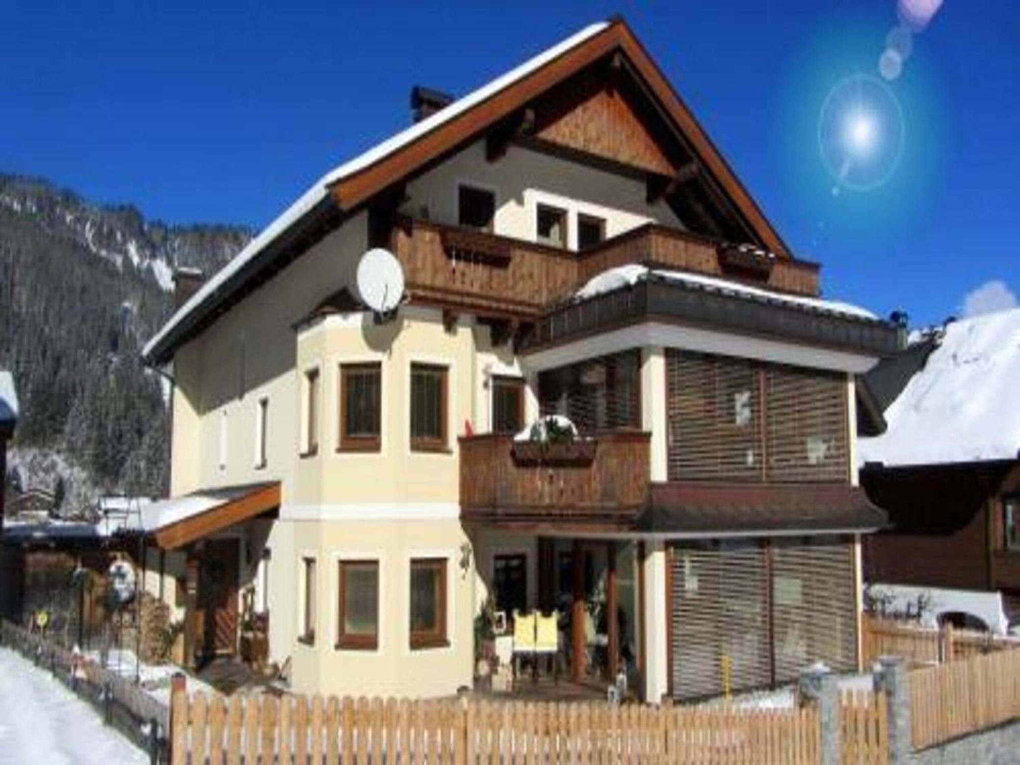 Flat In Krimml With A Balcony Exterior foto