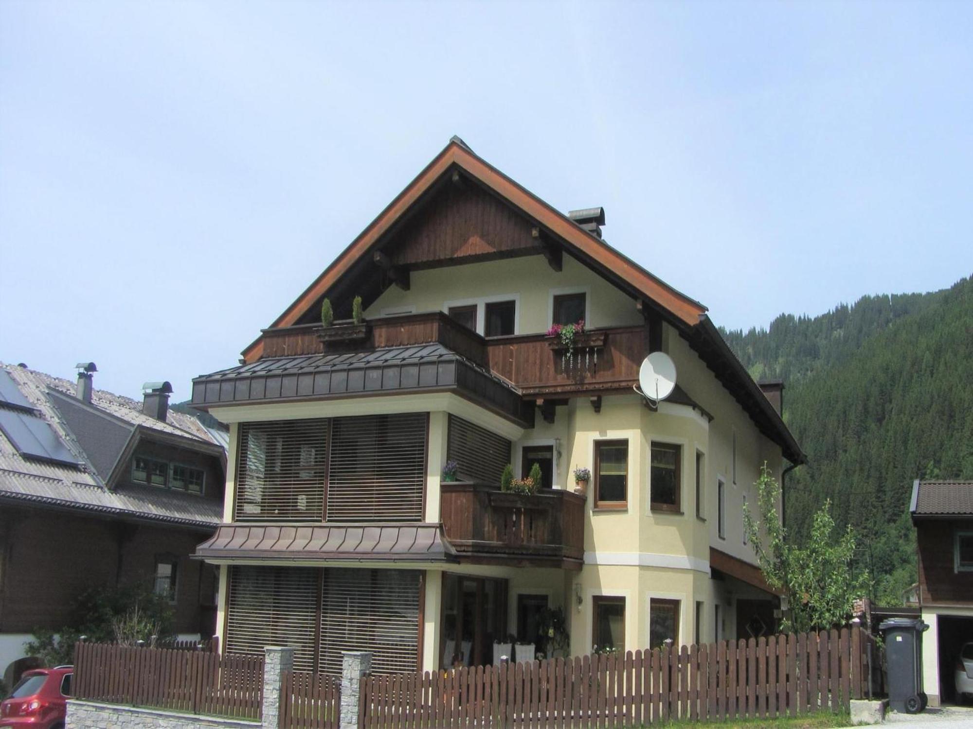 Flat In Krimml With A Balcony Exterior foto