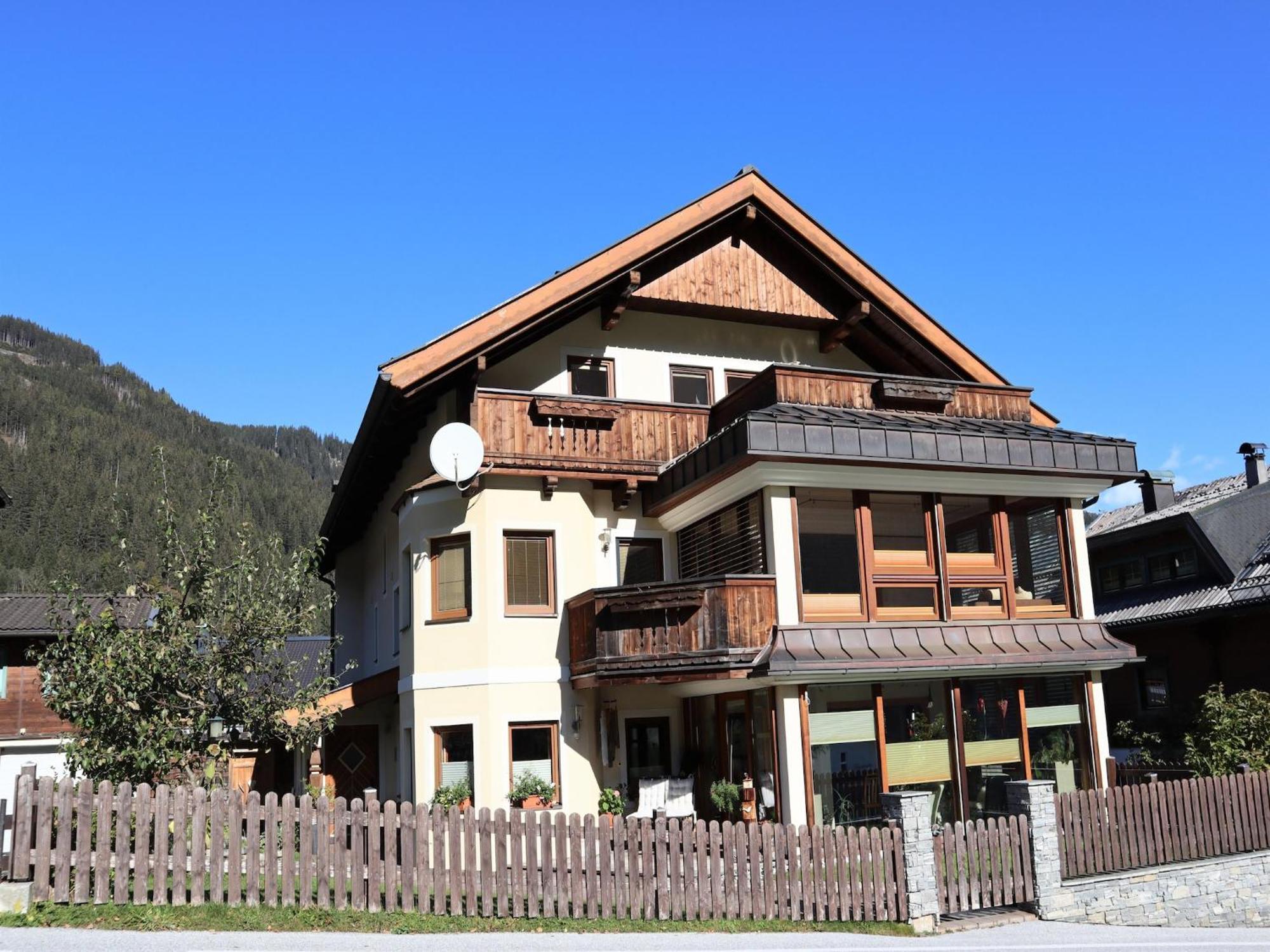 Flat In Krimml With A Balcony Exterior foto